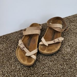 Birkenstock Yara Sandals in Tobacco size 37